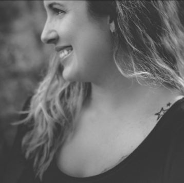 Blog_AmandaL_authorpic